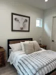 Kirk’s Kasita~ a charming 1-bedroom Kasita with WiFi, AC in beautiful Prescott!