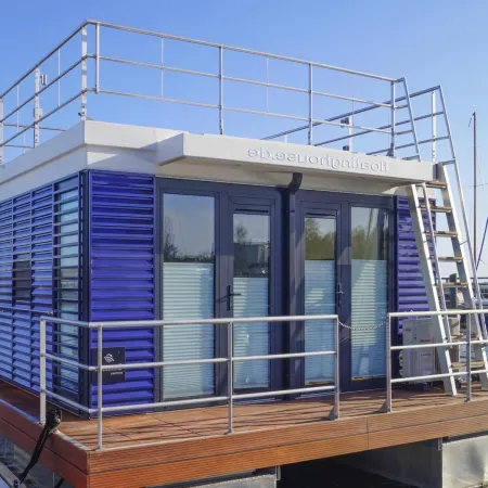 Hausboot Schwimmendes Haus in Ribnitz-Damgarten