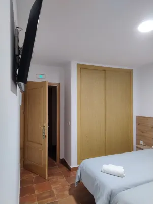 Hostal LA SIERRA Hotels in El Gordo