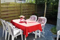 Apartment directly on the promenade, 1st row, parking lot included, 80m to the Baltic Sea