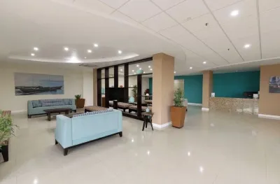 Charming 1-bedroom apartment in wonderful Portmore with AC, WiFi Hotels in 