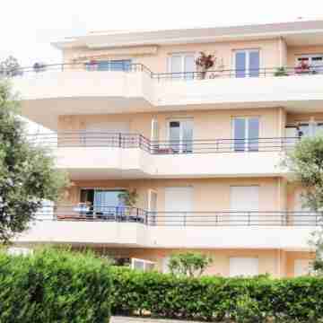 Terrace, pool, air conditioning, sea view, near beach, sleeps 4, Antibes Hotel Exterior