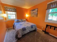 The Beech House - Inground Pool Fun for Everyone!