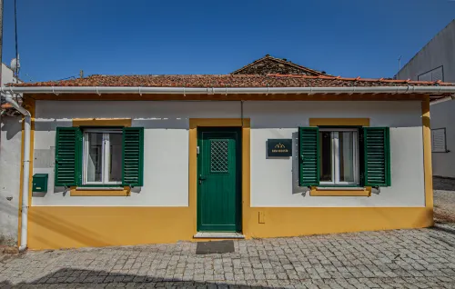 Charming House in Casal Águas de Verão with Mountain Views - キッチン