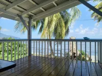 idyllic, caribbean house with A/C right by the sea Hotel a Calibishie