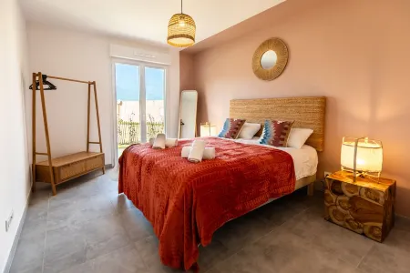 Mini Villa 4 à 6 Personnes, Entièrement Neuve et Décoré Avec Goût Отели рядом с достопримечательностью «Office Municipal de Tourisme de Bonifacio»