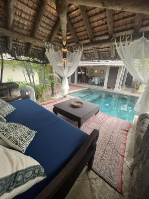 Villa de Charme Tropicale Située à 500 m de la Plage de Pereybère Hôtels à : Pereybere