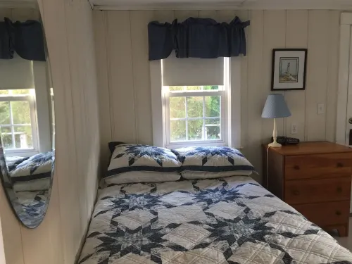 has pool-1/2 mile to beach