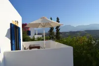 Complex of apartments & studio, full-equipped, in a large, beautiful garden