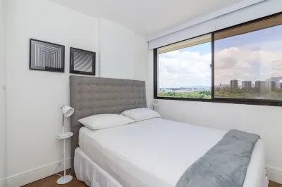 Queen Victoria - Orla da Barra da Tijuca Metropolitan 주변 호텔