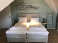 Beautiful penthouse with spectacular sea view and swimming pool