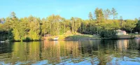 Waterfront Cottages near Lake George and Saratoga Springs