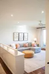 Luxurious Oceanfront Villa with hot tub, pool, on the North Shore