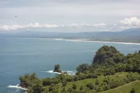 6 Bdr Villa / Rooftop with amazing views/ Centrally Located