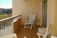 Apartment Le lavandou full city center close to the sea