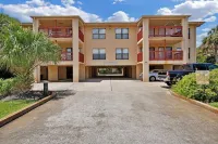 BEAUTIFUL & SPACIOUS 2BR/2BA BEACH CONDO