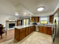 Extra clean home-free parking & Wi-Fi/self-check-in