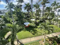 Lovely Studio With Pool On Beach
