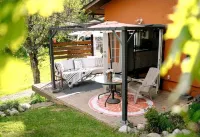 Full Suite! Private and Secluded Deck/Yard! Central to Vernon! Pet Friendly!