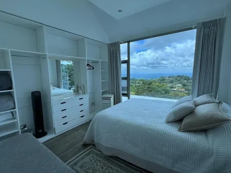 Luxury Home with Arenal Volcano View