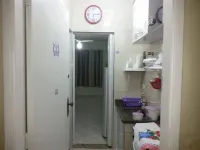 GORGEOUS BEACH KIT 2-INTERNET-SQUARE WITH AQUARIUM.