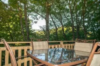 Misty Mountain Cabin with Grandfather Views