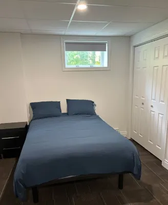 South End Bungalow - 5 full bedrooms