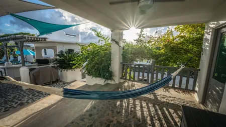 La Casona Blanca Location Location