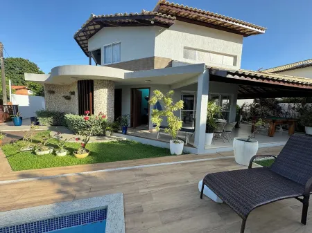 5 suites 3 min walk to the best beach in Guarajuba Отели рядом с достопримечательностью «Jenipabu»