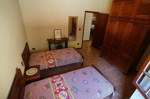 Chácara Recanto Feliz na Estrada do Vinho km 4,5 - São Roque