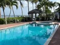 Stunning beachfront condo next to restaurant & a short drive to famous RumPoint Hotels in Rum Point