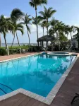 Stunning beachfront condo next to restaurant & a short drive to famous RumPoint