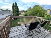 Spacious and Bright 3 Bedroom, 2 Bath Townhome Conveniently Located!