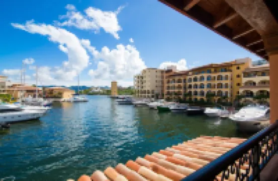 Porto Cupecoy : Spacious 2 BRS condo on Porto Cupecoy Marina