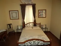 Private paradise with heated pool Peace, comfort. Goddess and large garden