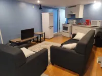Cosy Basement Apartment on the East side.