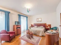 Relais Villa Matarazzo Hotels in Gradara