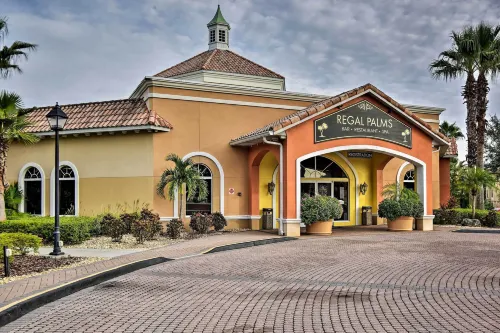 Chic Resort Townhome ~ 9 Mi to Disney Parks! - 3 tähden