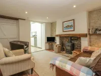Apple Tree Cottage Hotels in Okeford Fitzpaine
