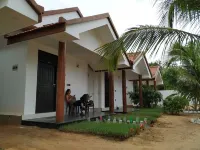 salty surf camp Hotels in Pottuvil