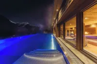 게누스호텔 베르말라 몬타폰 - 수영장