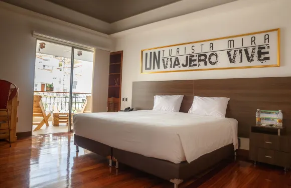 阿蓋塔 LH 皮納雷斯上佩雷拉酒店