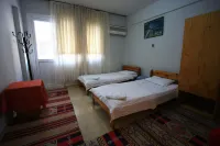 Vardar Pension - piscina