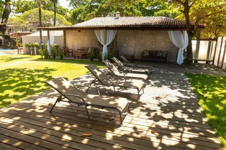 Aquarela Praia Hotel Отели рядом с Аэропорт Порту-Сегуру