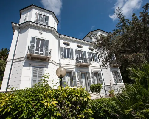 Residence Rta Villa Marina Hotels in Imperia