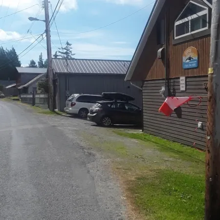 Orca Lodge