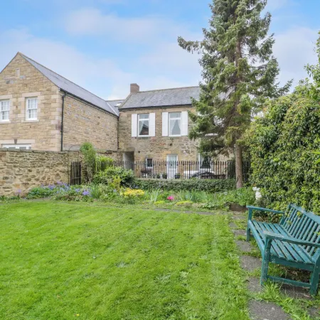 White Swan Cottage