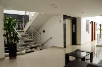 Hotel Tarigua Ocaña - 3 ดาว