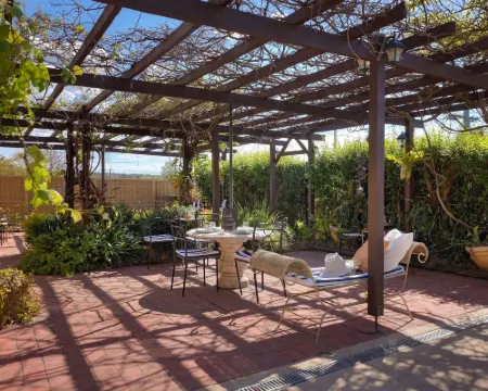 The Table Guest House Hotels in Lovedale