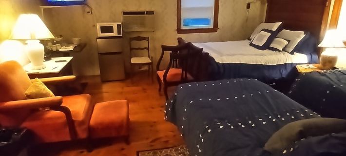 Sea Breeze Inn Beach Rentals Hotele w: Barnstable